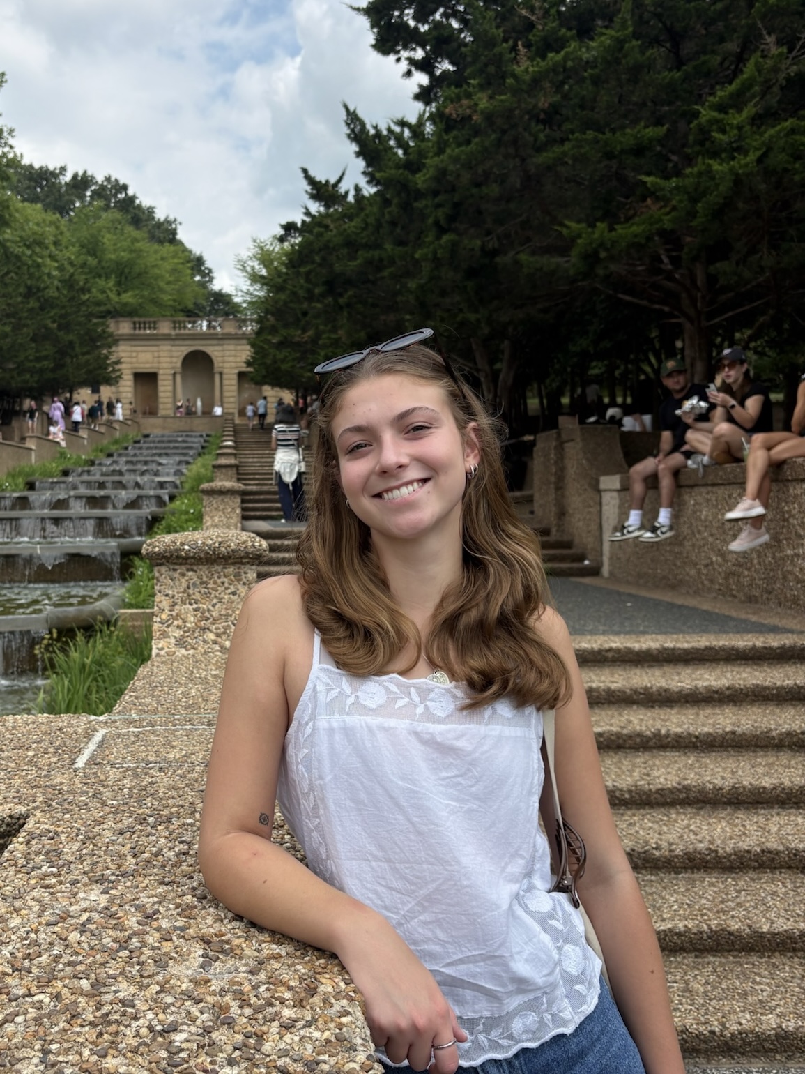 Ella Edge